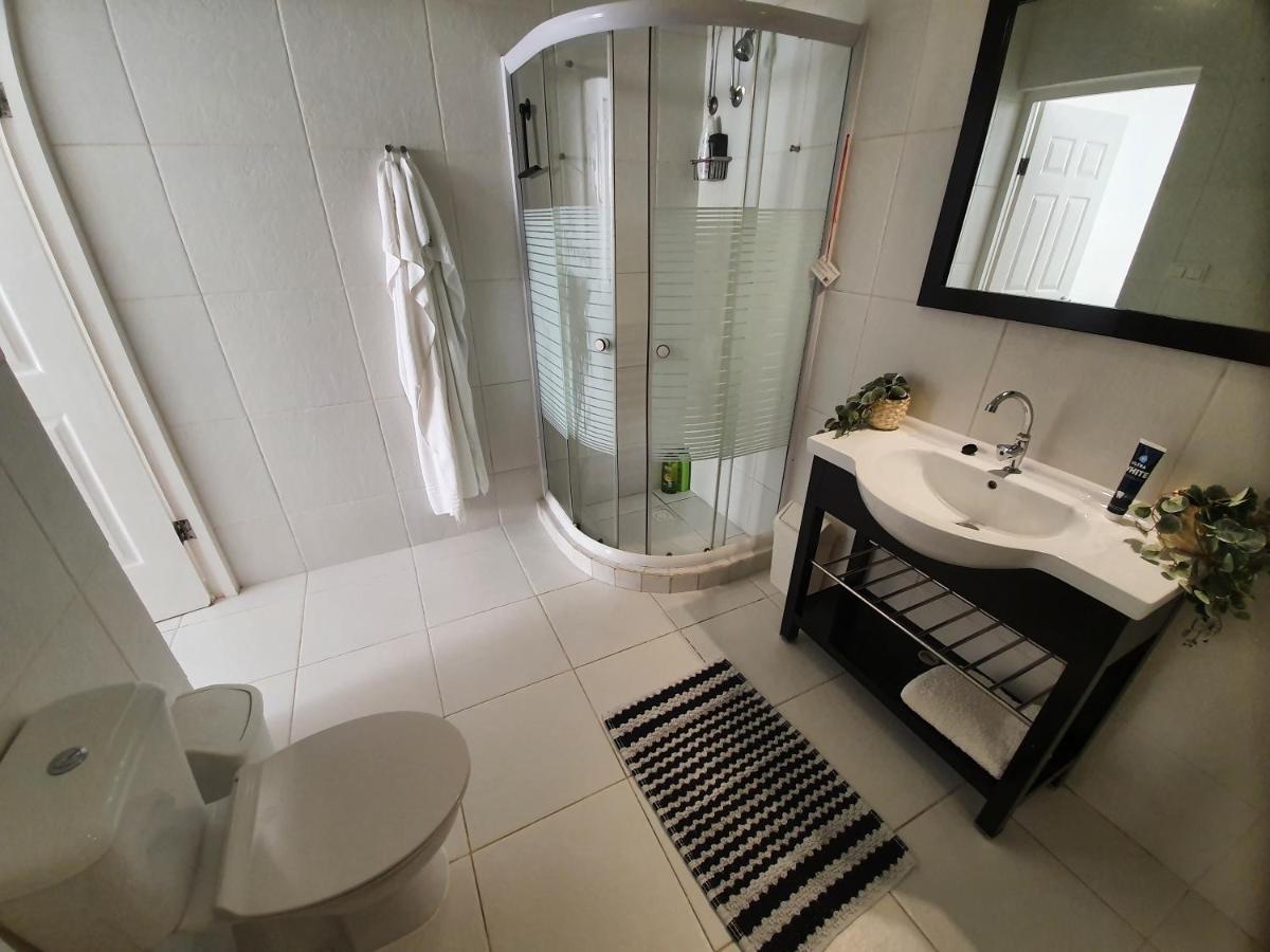 A2 Apartment Budget At Jan Thiel Curacao ภายนอก รูปภาพ